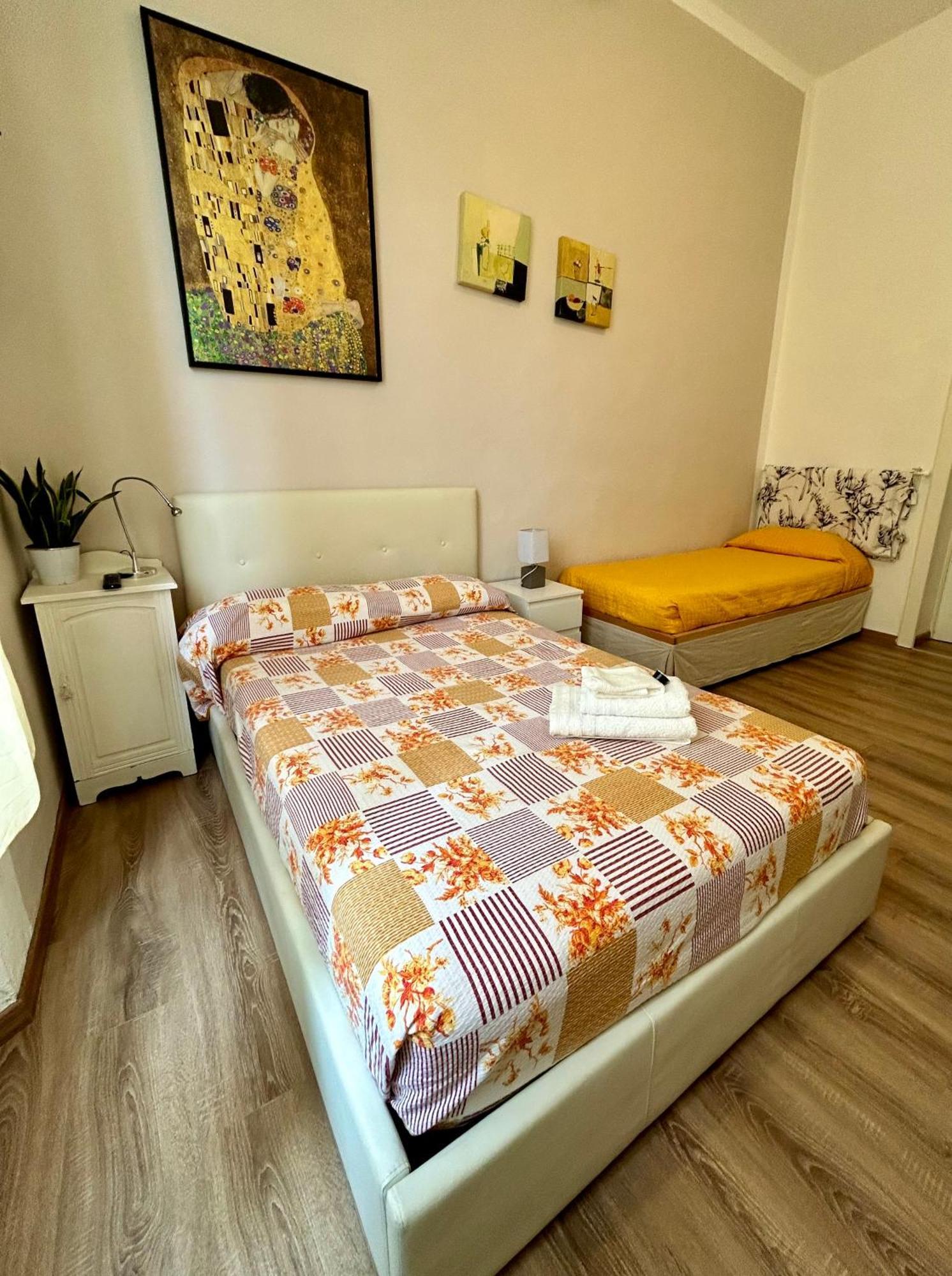 Bed and Breakfast La Magnolia Livorno Exterior foto