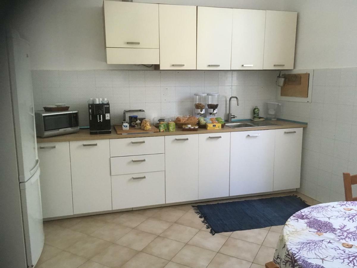 Bed and Breakfast La Magnolia Livorno Exterior foto