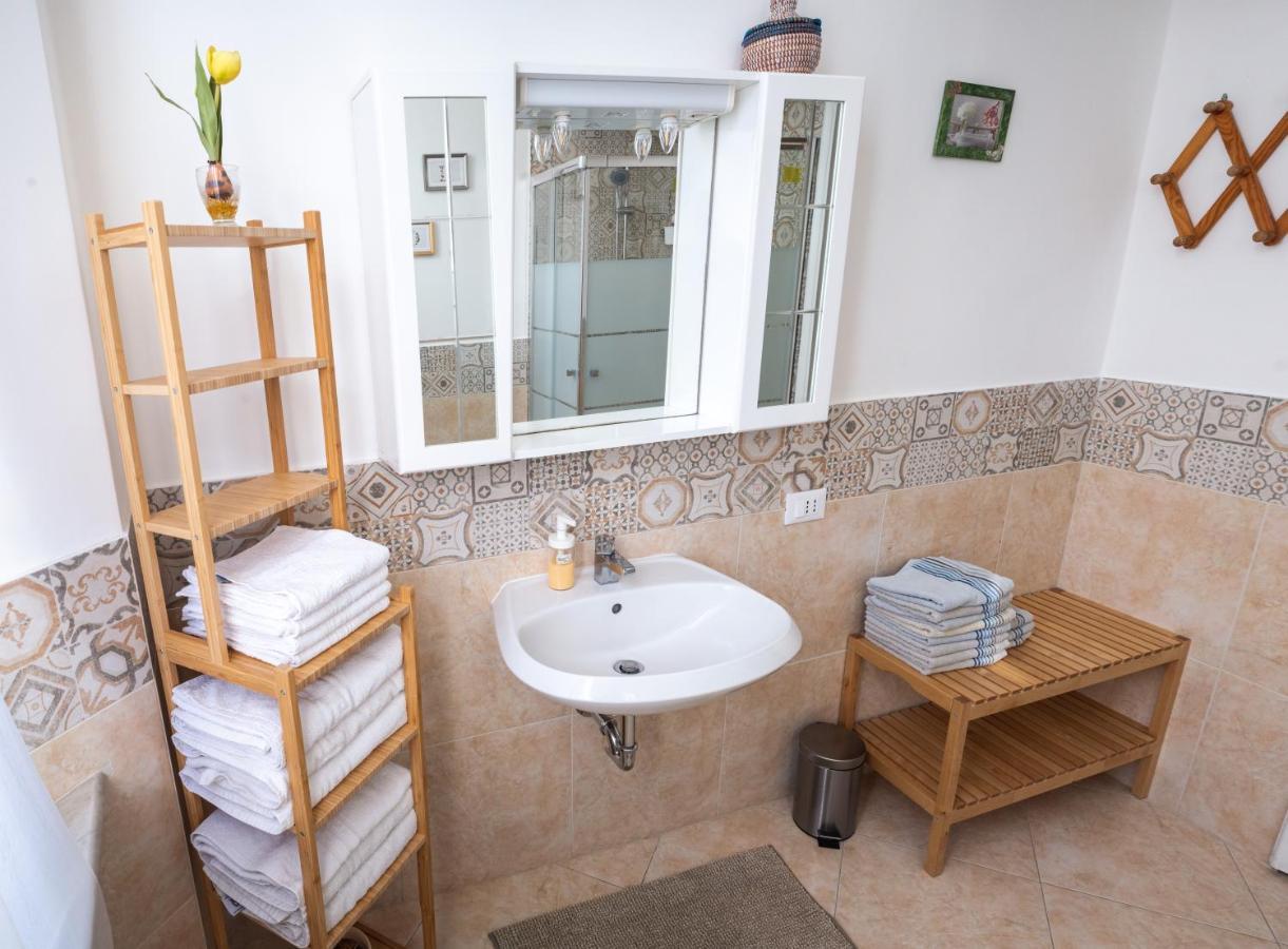 Bed and Breakfast La Magnolia Livorno Exterior foto